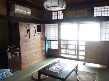 Miyajima Machiya Hotel Shiomachi-An Hacukaicsi Kültér fotó
